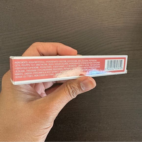 NWT Charlotte Tilbury Beauty Light Wand Blush - Pinkgasm sz 12mL - Picture 6 of 11